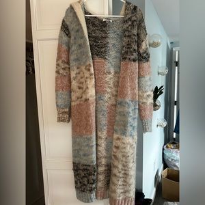 Johnny was painted lady duster hooded sweater size xsmall never worn 87% alpaca